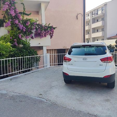 Apartments Vodanovic Podgora Esterno foto