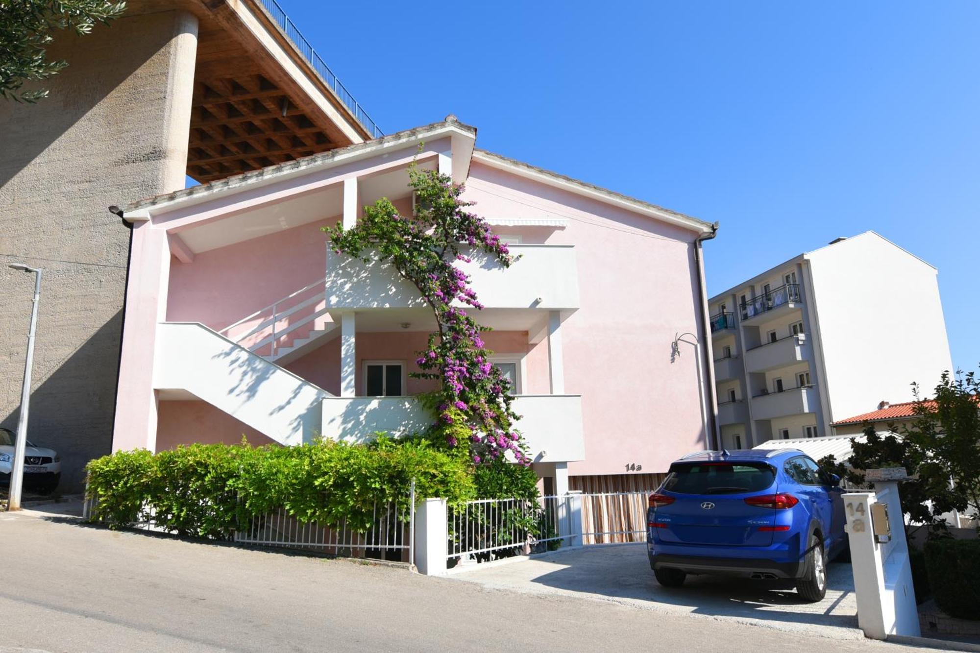 Apartments Vodanovic Podgora Esterno foto