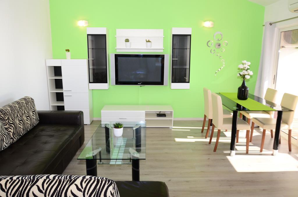 Apartments Vodanovic Podgora Esterno foto