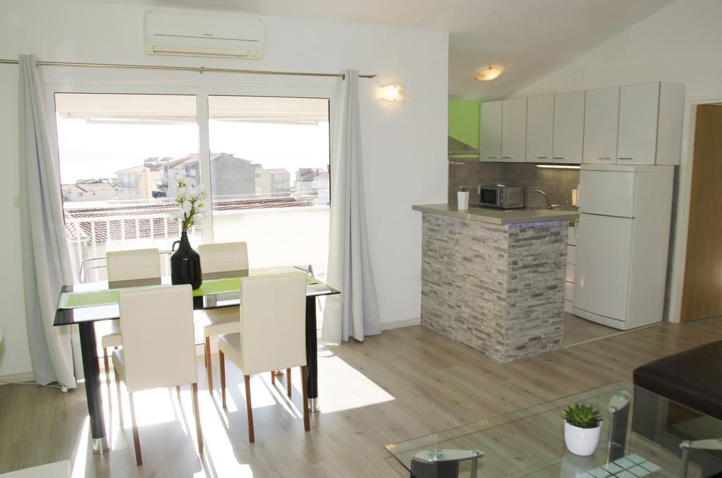 Apartments Vodanovic Podgora Esterno foto