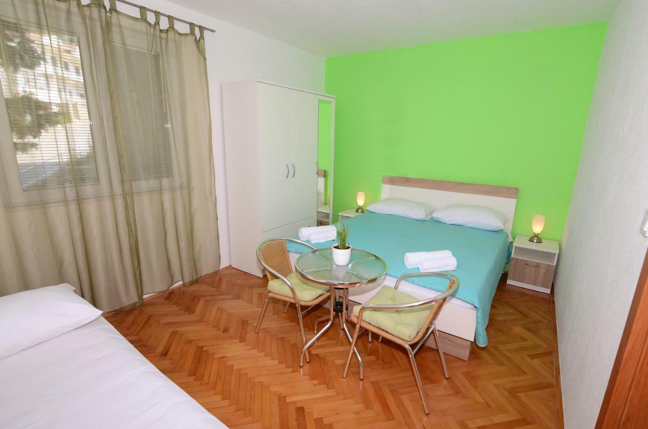 Apartments Vodanovic Podgora Esterno foto